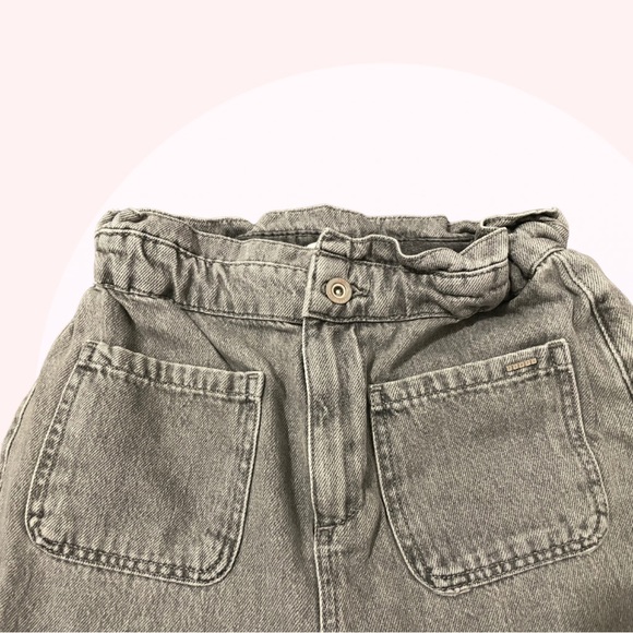 Pre-Loved Zara High-Waisted Paperbag Straight Pants - Picture 2 of 7